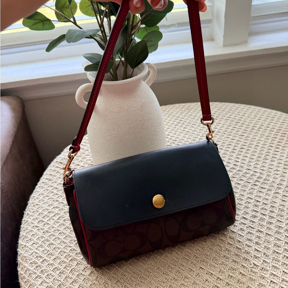 Coach Signature Canvas Crossbody with Red Flap and Brown Body - Picture 5 of 11
